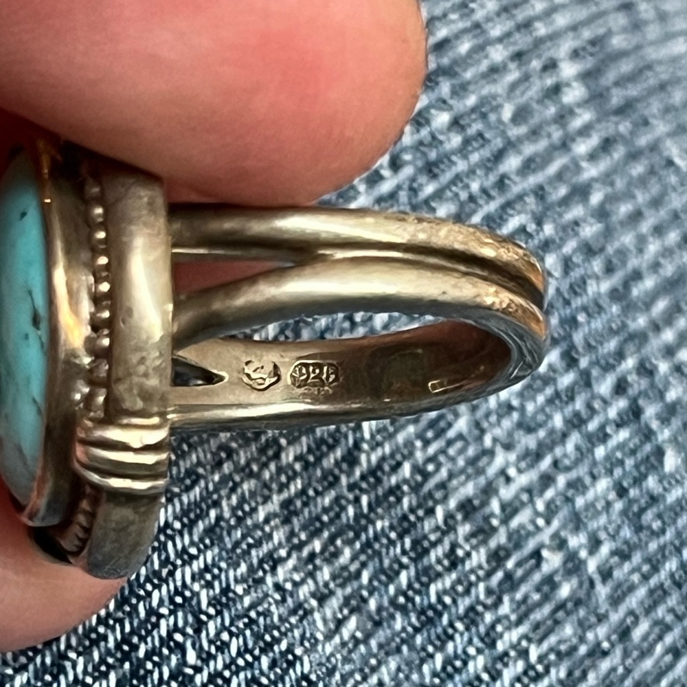 Slane & Slane Bee Ring - Picture 7 of 9